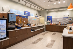  - Holiday Inn Express & Suites Camas