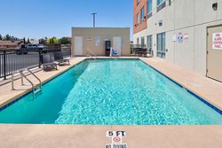  - Holiday Inn Express & Suites East El Paso