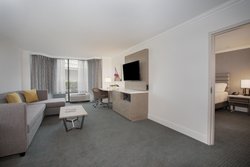  - Crowne Plaza Hotel Costa Mesa