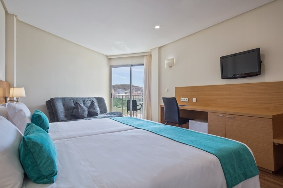CULLERA HOLIDAY-guestroom-645056 Guest Room.jpg