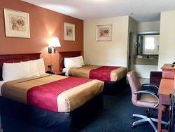  - Red Carpet Inn Norwalk