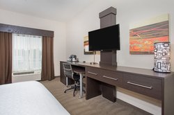  - Holiday Inn Express & Suites Glasgow