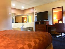  - Red Carpet Inn Stamford - I-95, Exit 9