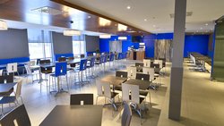  - Holiday Inn Express & Suites Vaudreuil