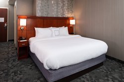  - Courtyard by Marriott High Point - I-74, Exit 67
