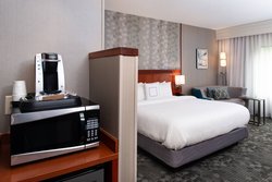  - Courtyard by Marriott High Point - I-74, Exit 67