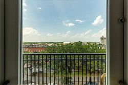  - Holiday Inn Express Historic District Savannah - I-16, Exit 167