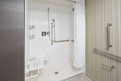  - Courtyard by Marriott Downtown Knoxville - I-40, Exit 388