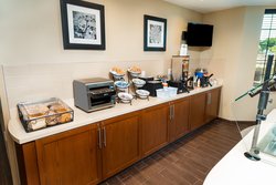  - Staybridge Suites Newark