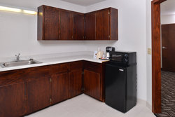  - Holiday Inn Express & Suites Lonoke - I-40, Exit 175