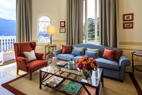 Villa Cima Mezzanine Floor Sitting Room