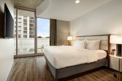  - Twelve Midtown Hotel Atlanta - I-75 & I-85, Exit 250