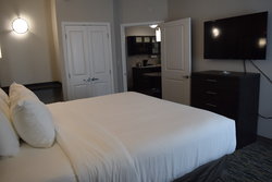 - Candlewood Suites Metro Center Nashville - I-65, Exit 85