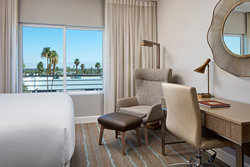  - Hotel Paseo Palm Desert