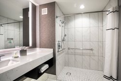  - Ambassador Hotel Downtown Kansas City - I-70, Exits 2J & 2K