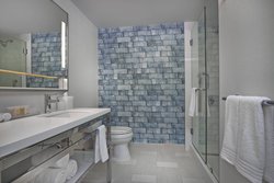  - Renaissance Hotel Airport Edmonton