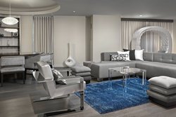  - Renaissance Hotel Airport Edmonton