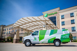  - Holiday Inn Northeast Arlington - I-30, Exit 28