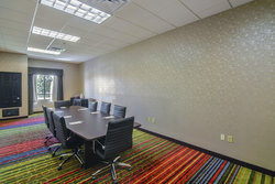  - Holiday Inn Northeast Arlington - I-30, Exit 28