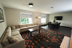  - Holiday Inn & Suites Drexel Hill