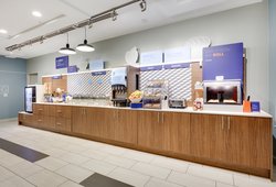  - Holiday Inn Express & Suites Dublin - I-16, Exit 51