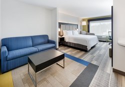  - Holiday Inn Express & Suites Dublin - I-16, Exit 51