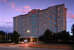  - Marriott Suites Market Center Dallas - I-35, Exit 431