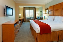  - Holiday Inn Express & Suites Silicon Valley Santa Clara