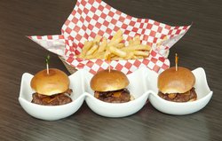  - Holiday Inn Victorville - I-15, Exit 150