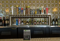  - Holiday Inn Victorville - I-15, Exit 150