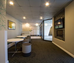  - Holiday Inn Victorville - I-15, Exit 150