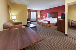  - Holiday Inn Express & Suites Cleveland