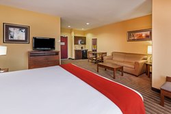  - Holiday Inn Express & Suites Cleveland