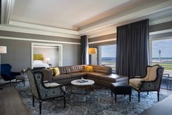  - Renaissance Concourse Hotel Atlanta - I-85, Exit 73