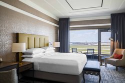  - Renaissance Concourse Hotel Atlanta - I-85, Exit 73