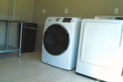  - Holiday Inn Express & Suites Columbia City