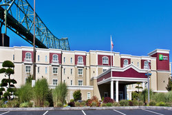  - Holiday Inn Express & Suites Astoria