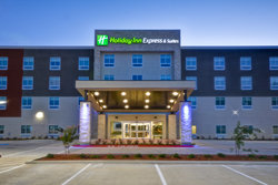  - Holiday Inn Express & Suites Boardwalk Area Seabrook