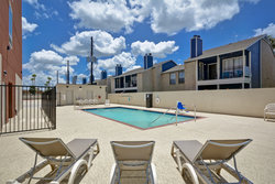  - Holiday Inn Express & Suites Boardwalk Area Seabrook