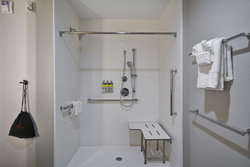  - Holiday Inn Express & Suites Boardwalk Area Seabrook