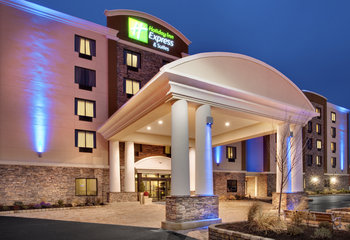 Holiday Inn Express & Suites Downtown Williamsport