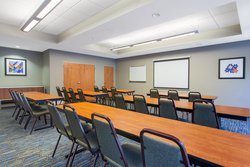  - Holiday Inn Express & Suites Silver Springs