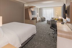  - Courtyard by Marriott Hotel Burlington