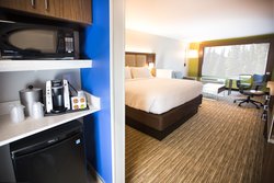  - Holiday Inn Express & Suites Greenwood