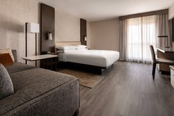  - Marriott Hotel Riverside