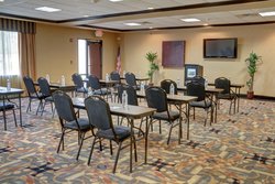  - Holiday Inn Express & Suites Texarkana - I-30, Exit 1