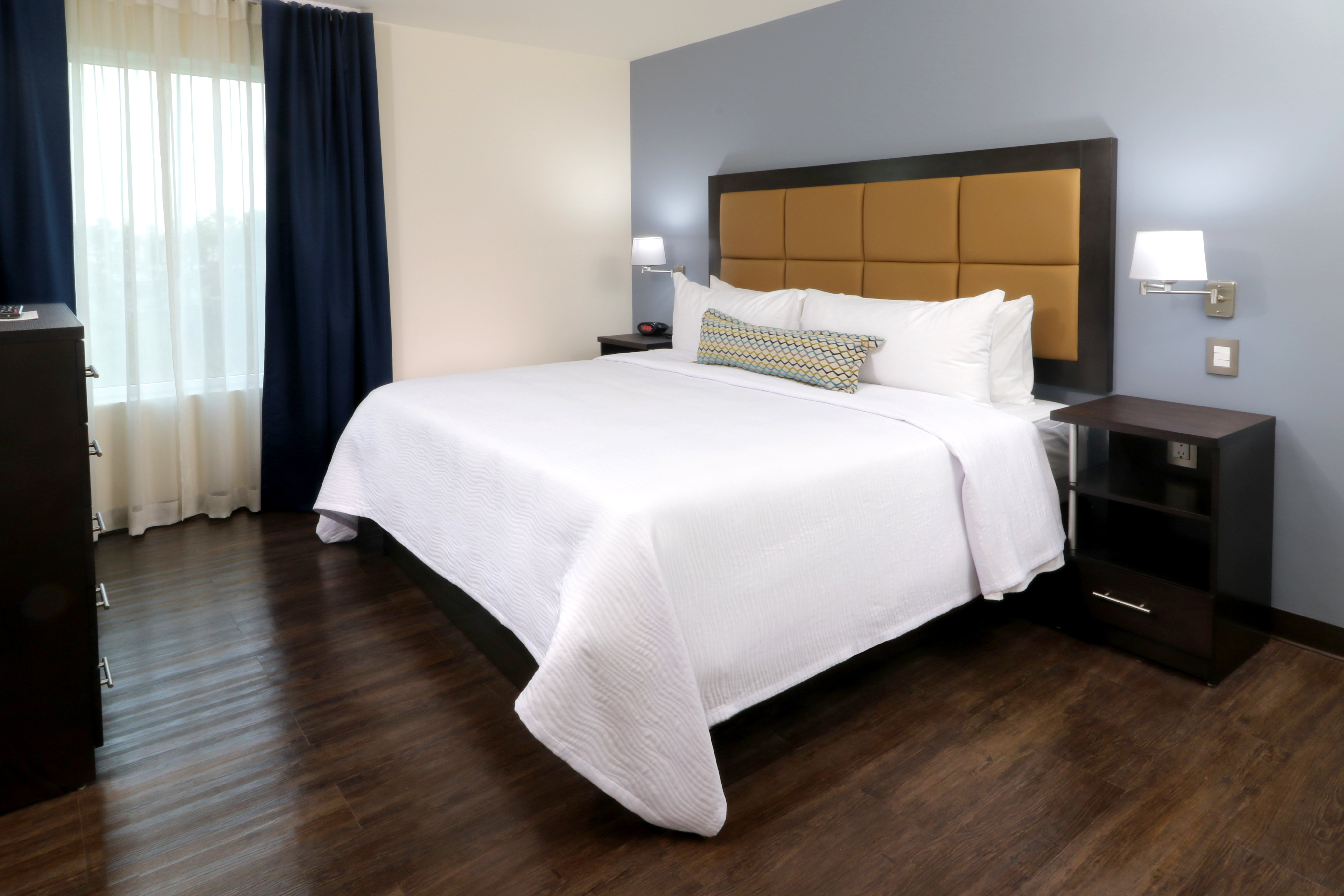 CANDLEWOOD STES CELAYA BY IHG-guestroom-Suite.jpg