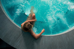  - Four Seasons Hotel Seattle