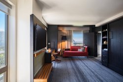  - Renaissance Philadelphia Downtown Hotel - I-95, Exit 22