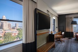  - Renaissance Philadelphia Downtown Hotel - I-95, Exit 22